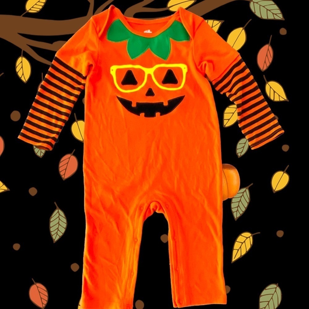 NEW Celebrate Size 24M One Piece Long Sleeve Jack-o-lantern Coverall